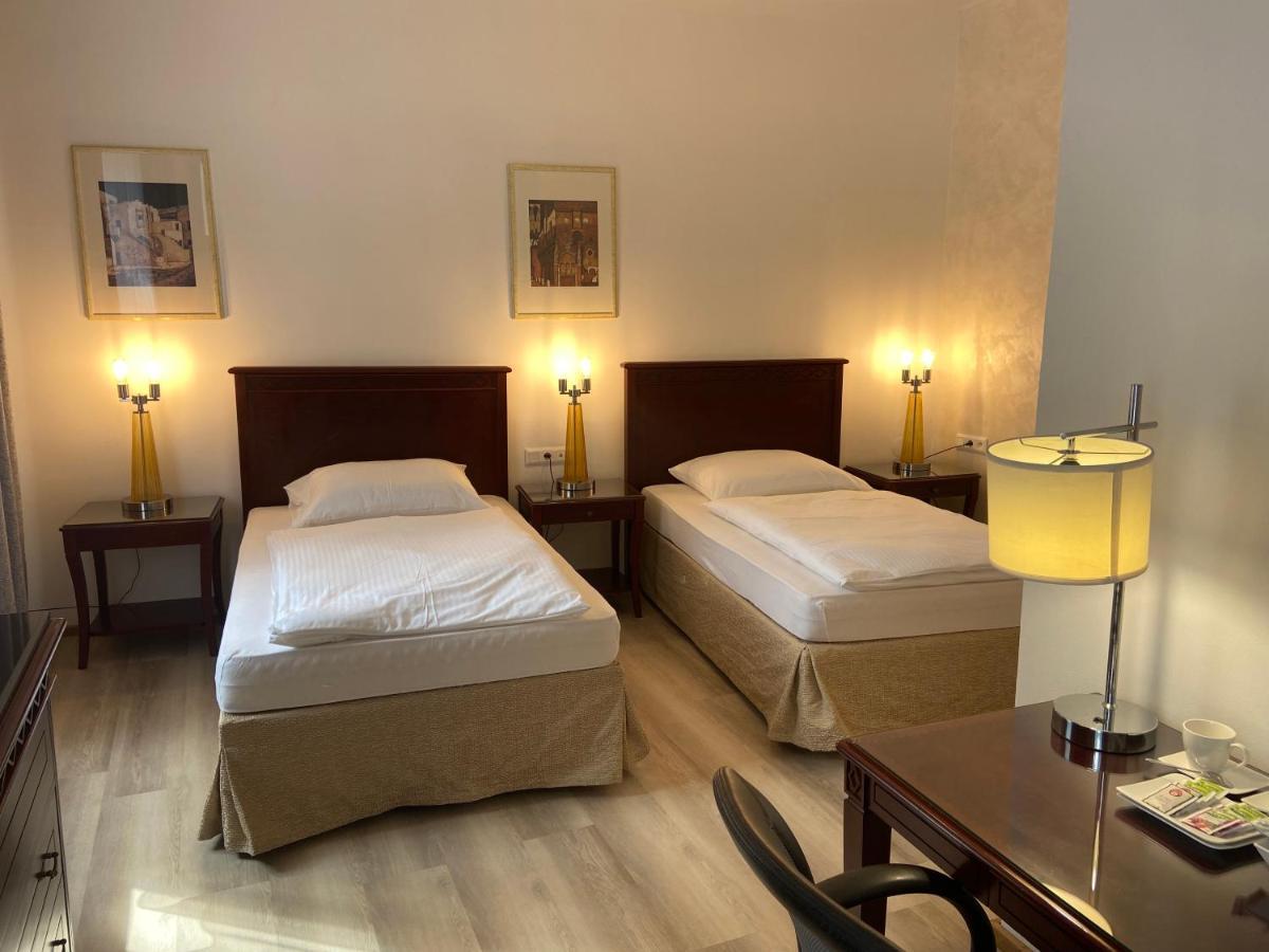 Aparthotel Slezak Litomyšl Dış mekan fotoğraf