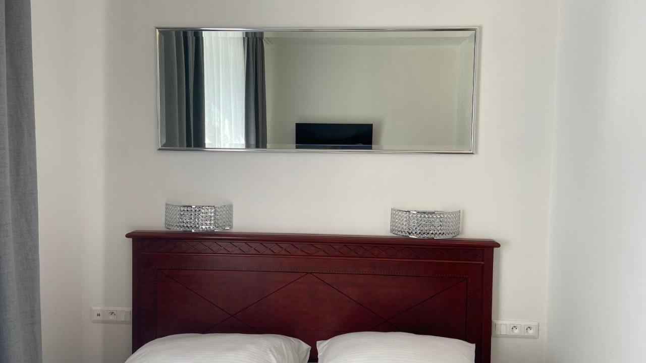 Aparthotel Slezak Litomyšl Dış mekan fotoğraf