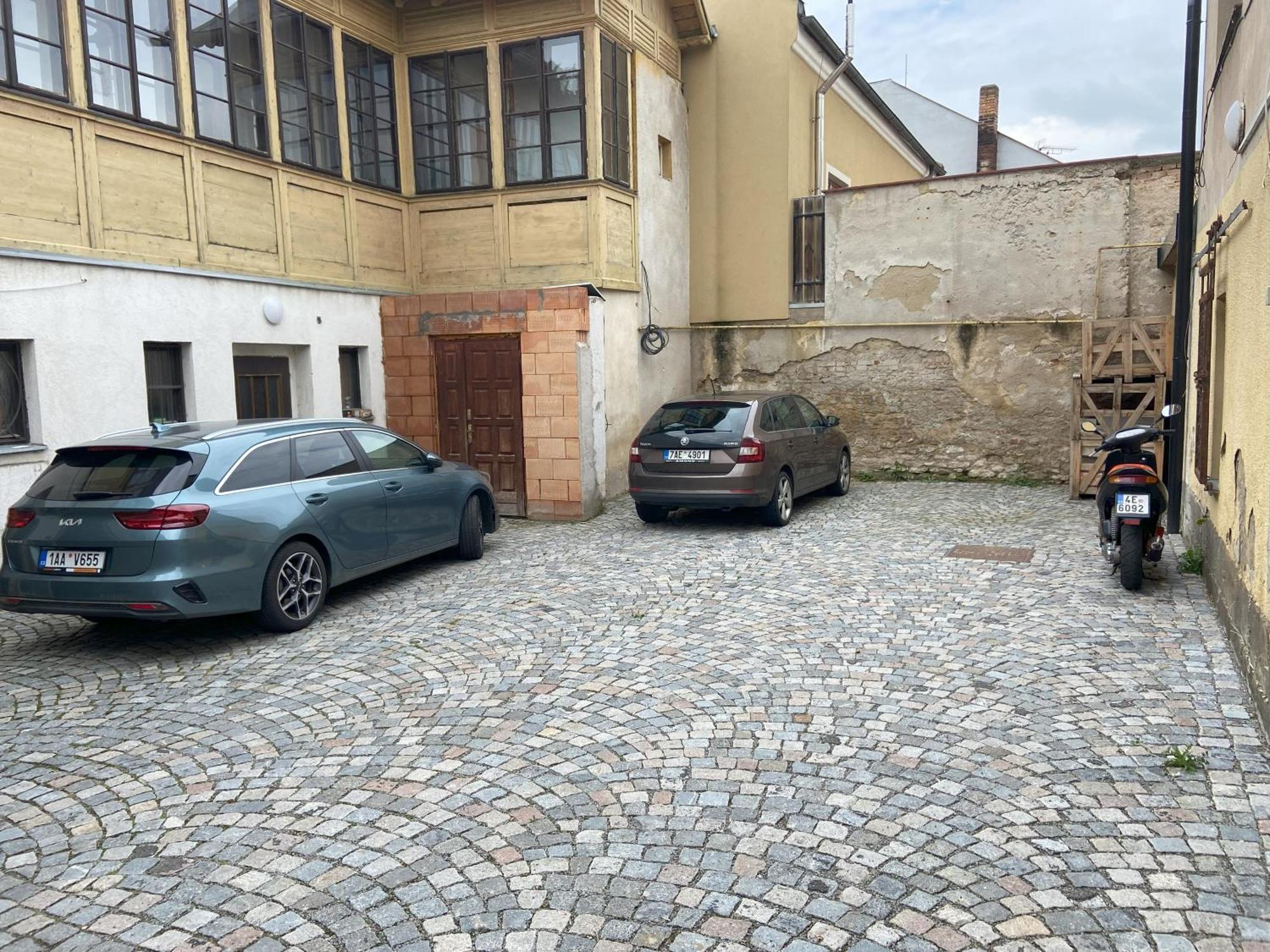 Aparthotel Slezak Litomyšl Dış mekan fotoğraf